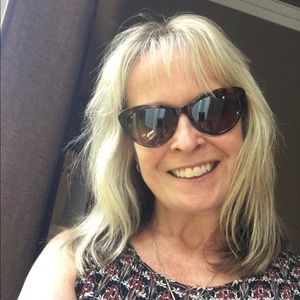 Meet your Posher, Leann